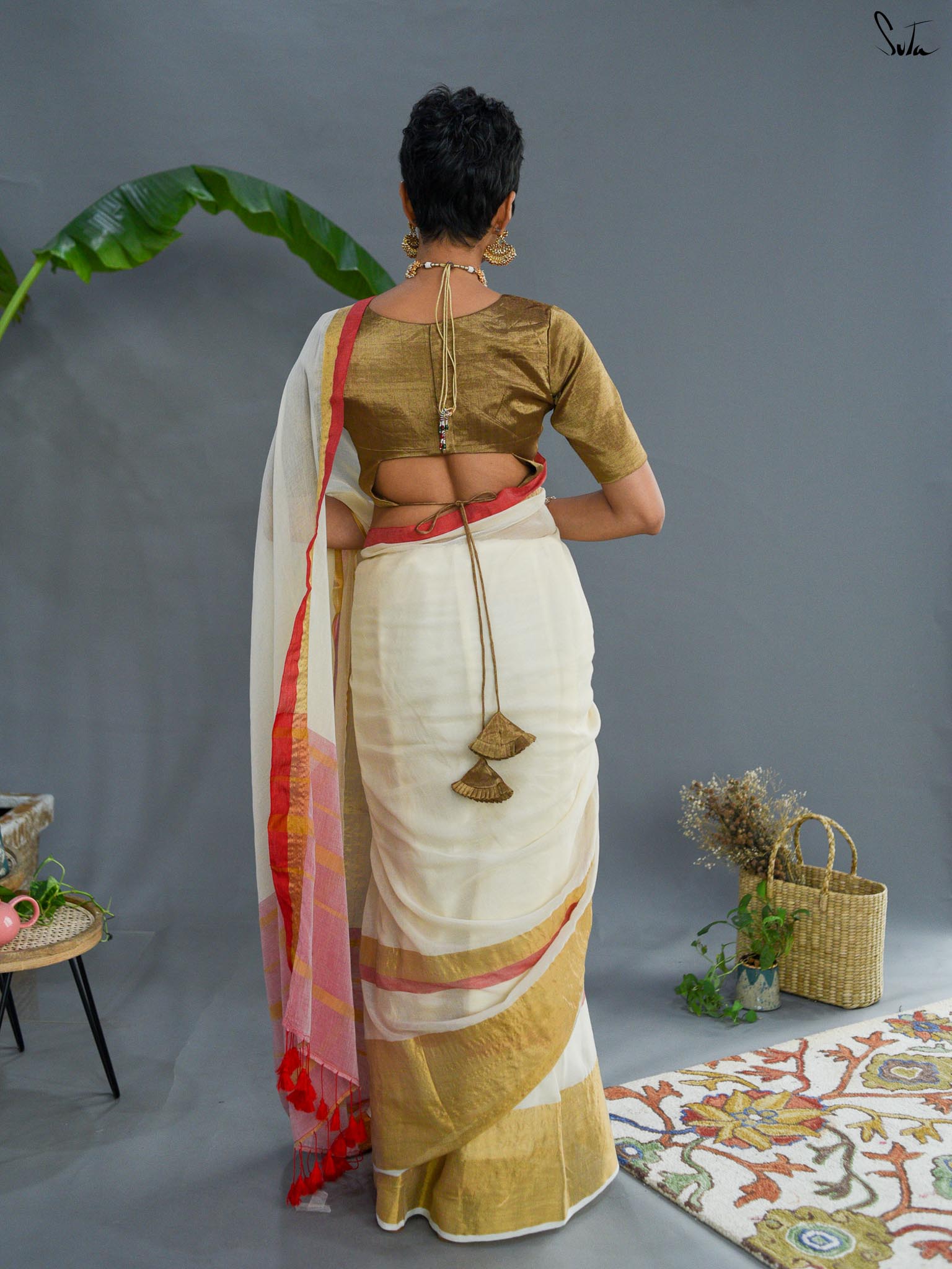 Vasudha Saree