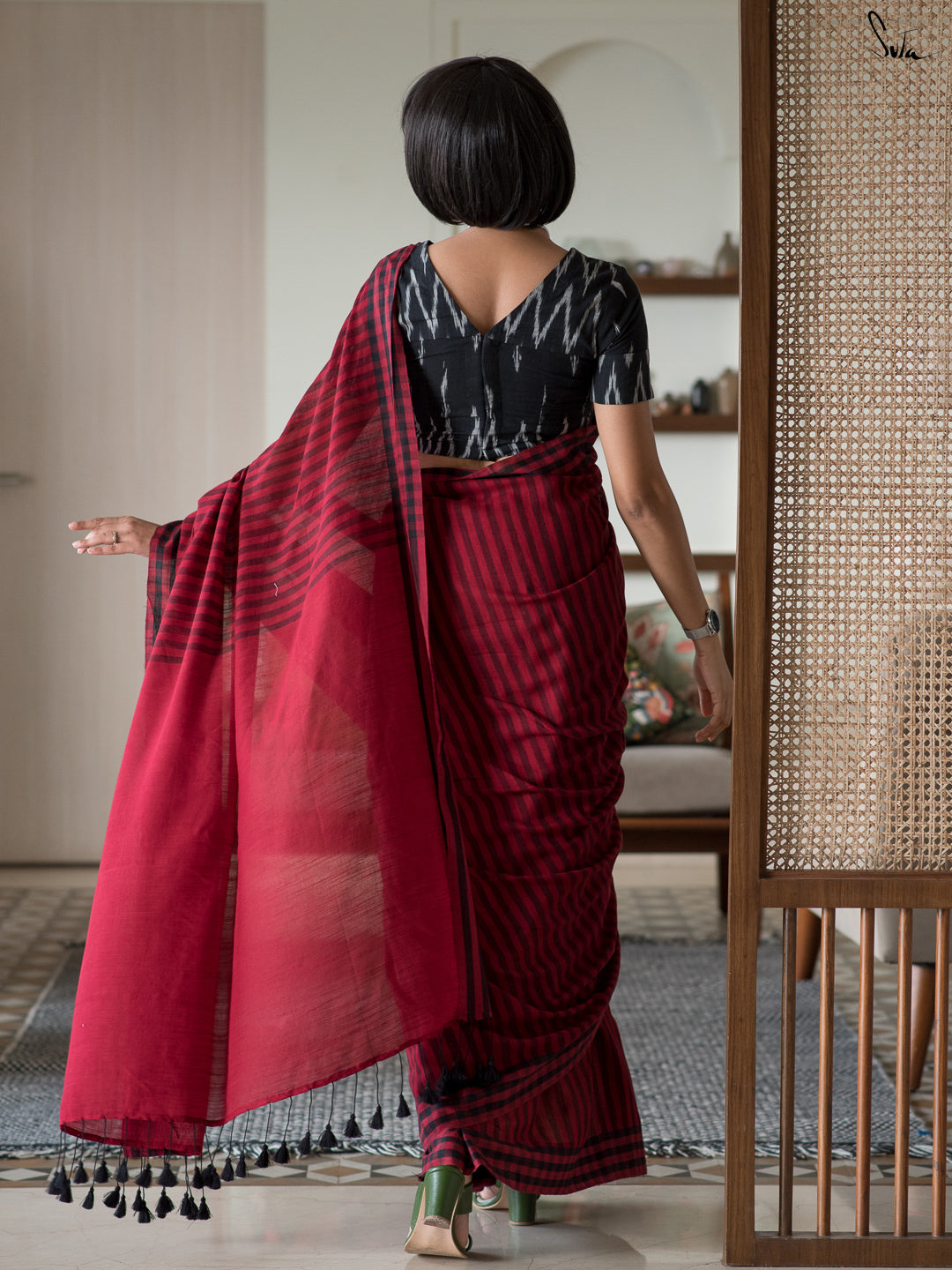 Inaayat Ke Ishaare Saree