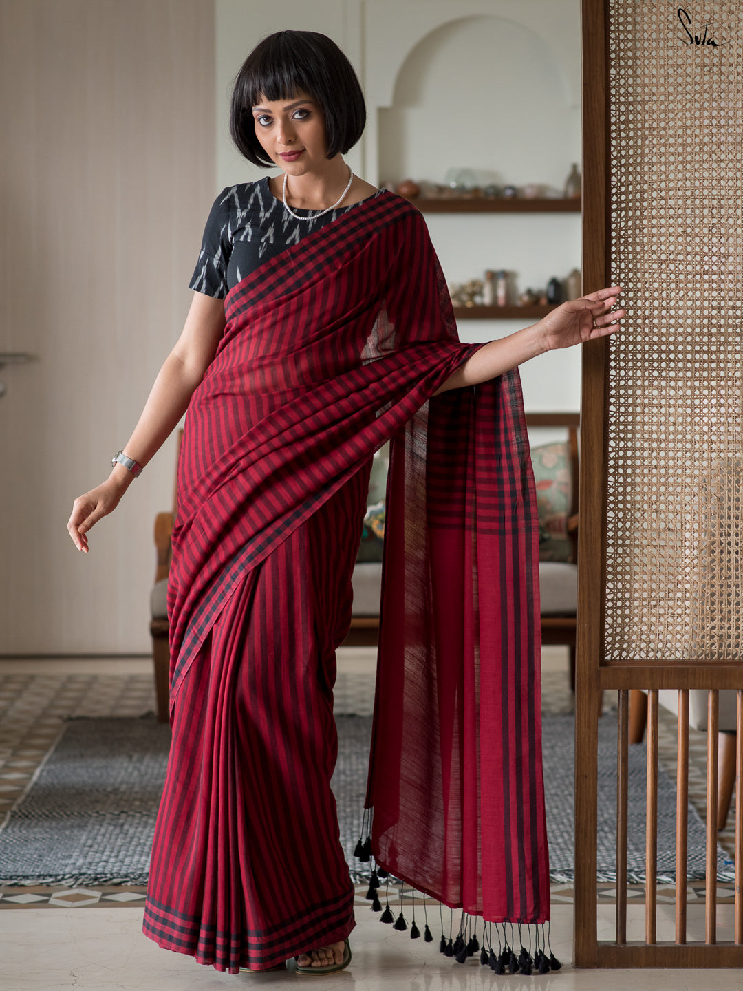 Inaayat Ke Ishaare Saree