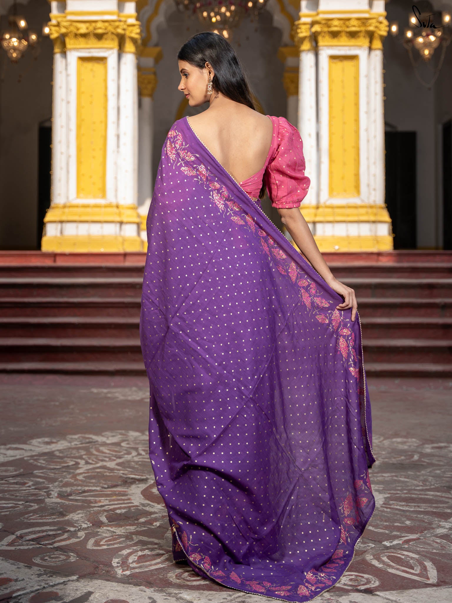 Suta Floral Printed Suta Purple Color Cotton Blend Saree.