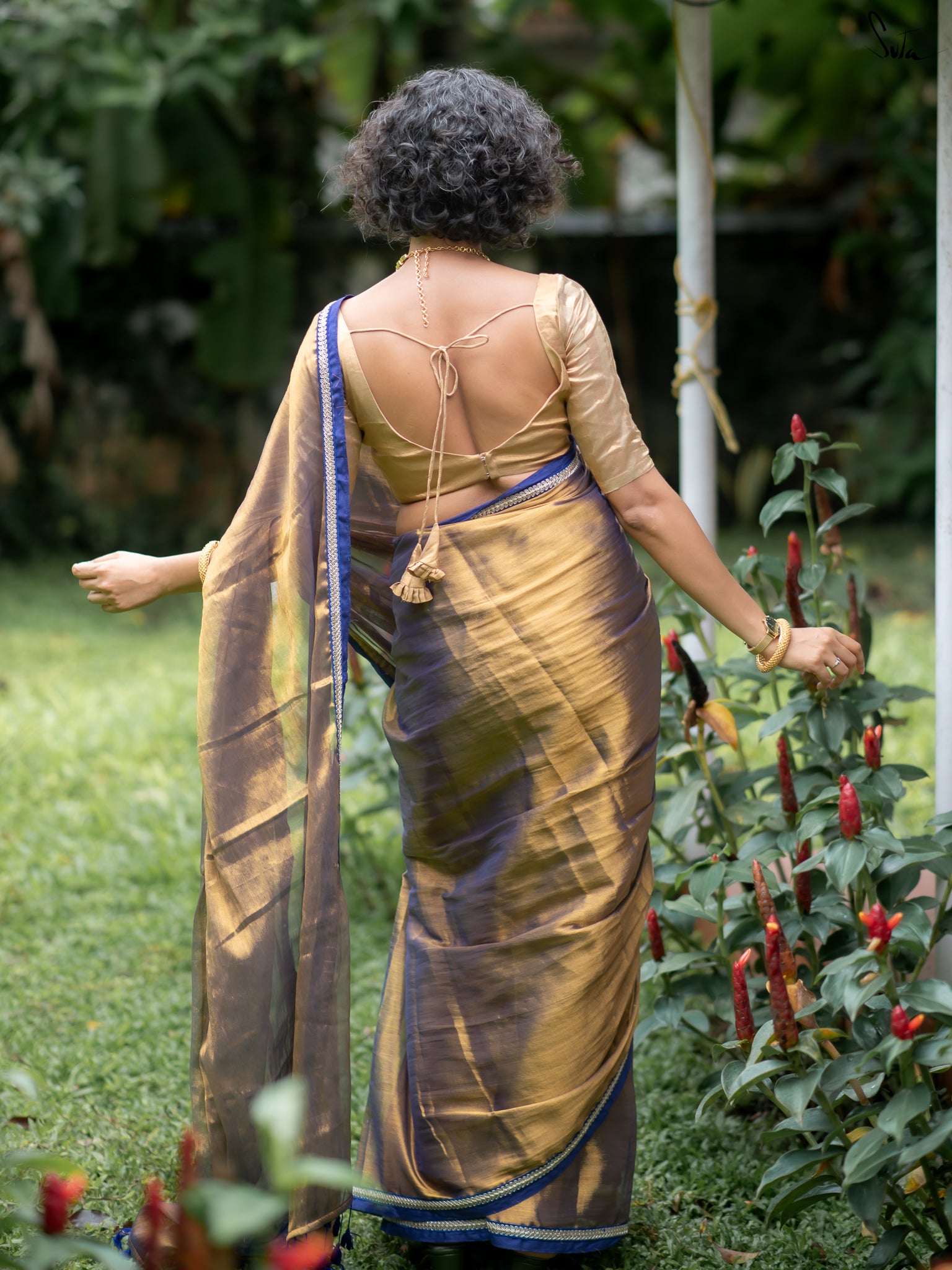 Suta Magenta Tissue Saree