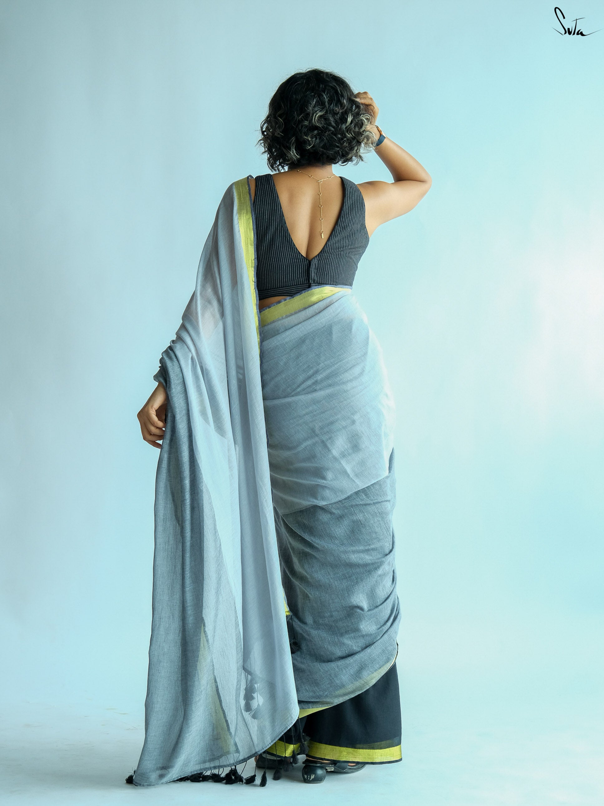 Shades Of Onyx Saree