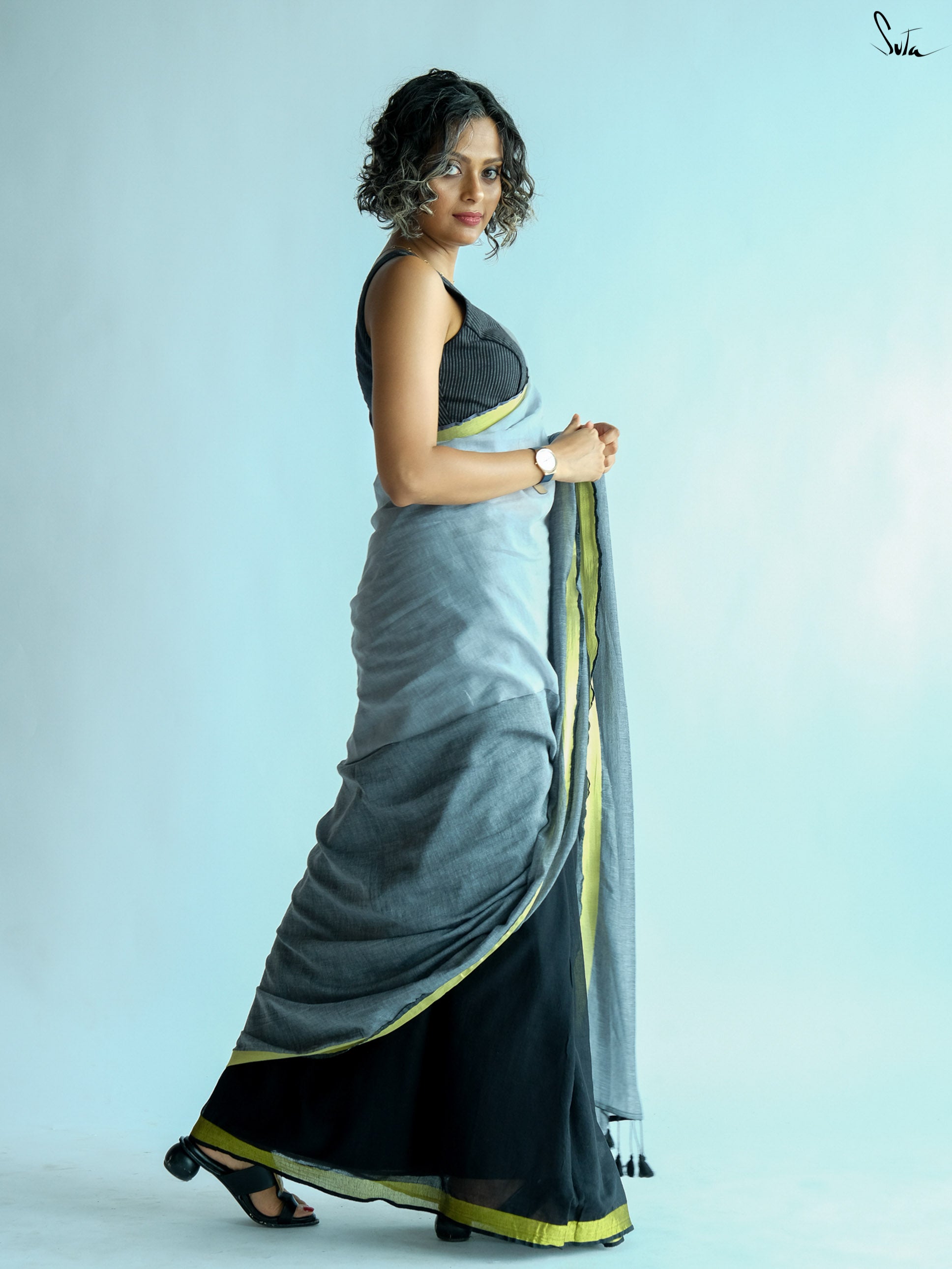 Shades Of Onyx Saree