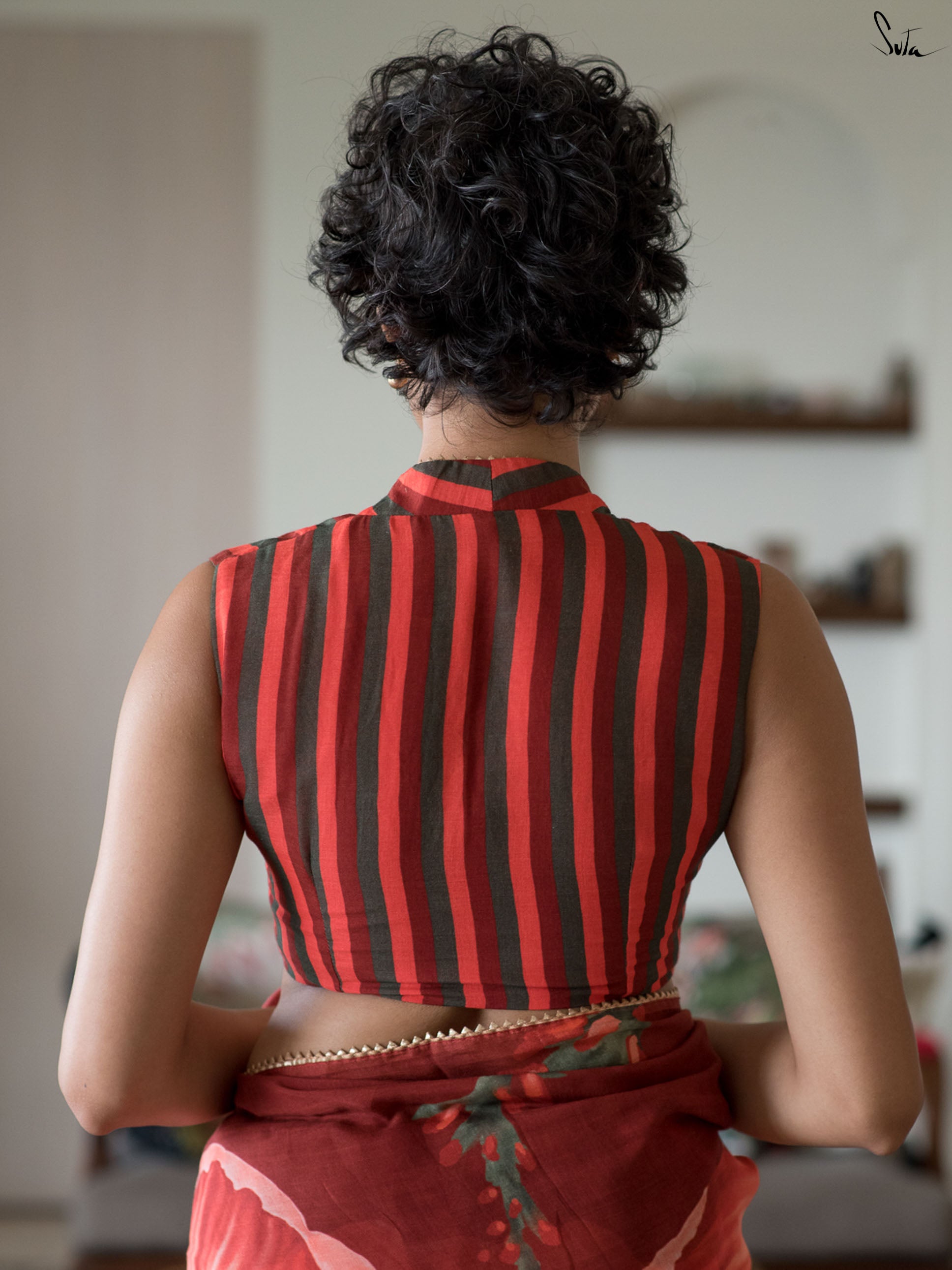 Stripped Red Crossing