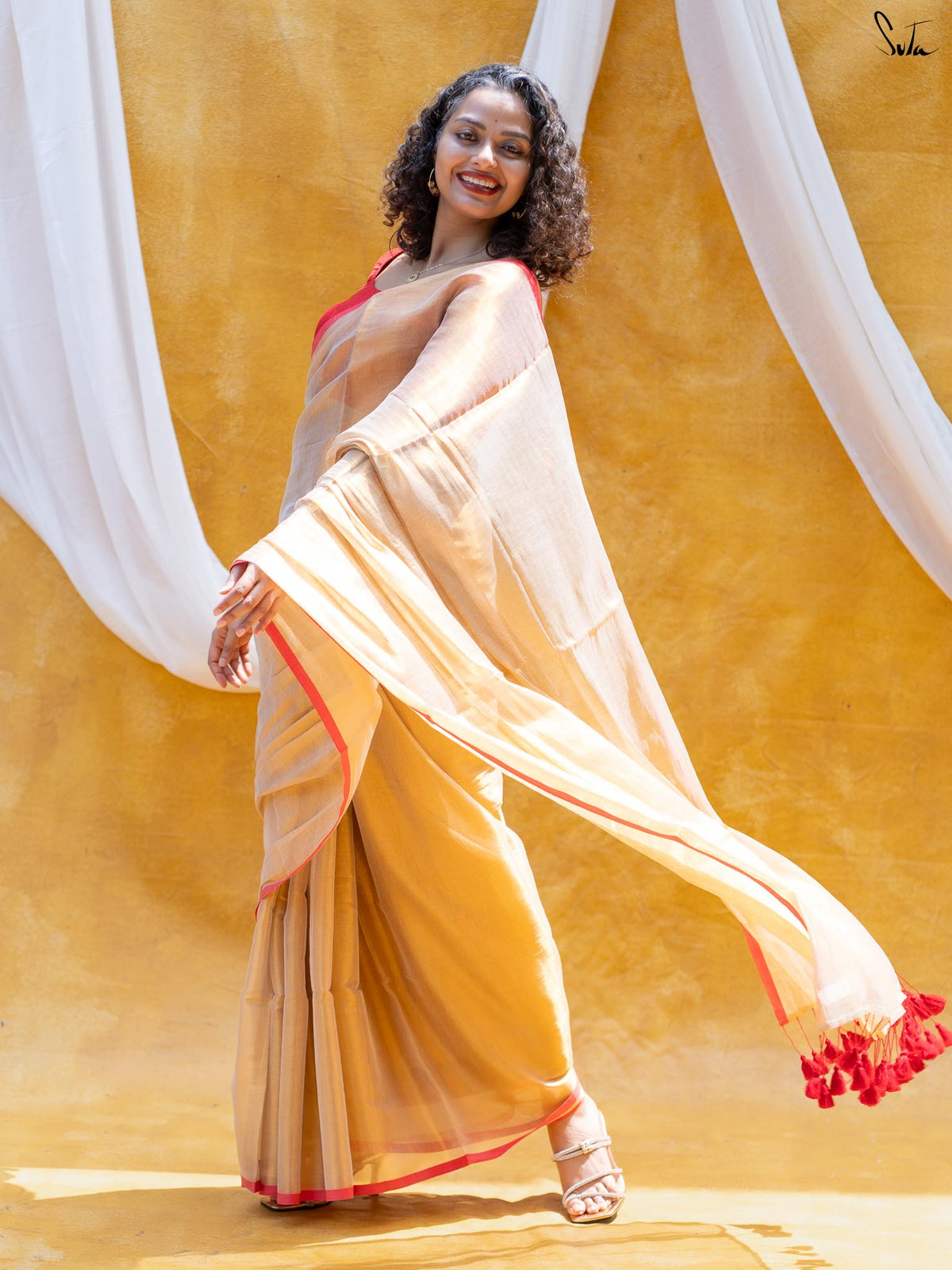 Sunehri Laal