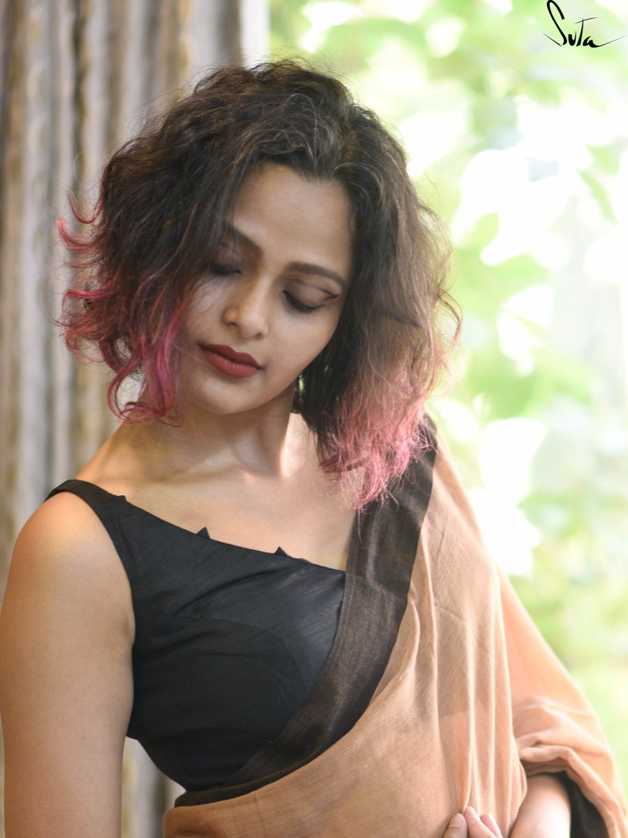 Coal Eri (Blouse) - suta.in