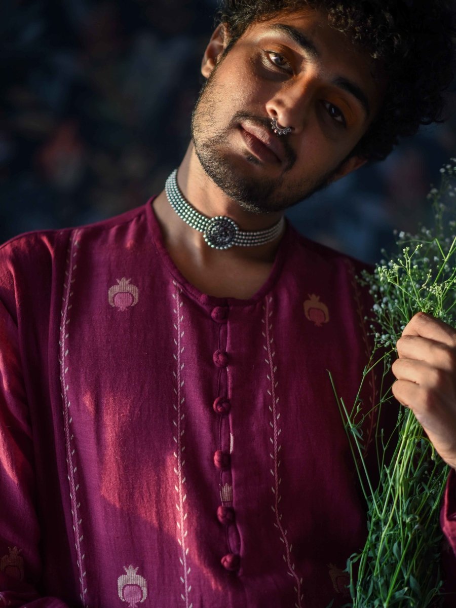 Dancing Soldiers (Kurta) - suta.in