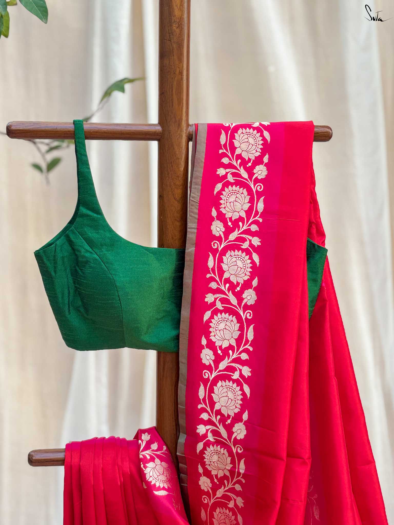 Trilochan Red Banarasi Saree