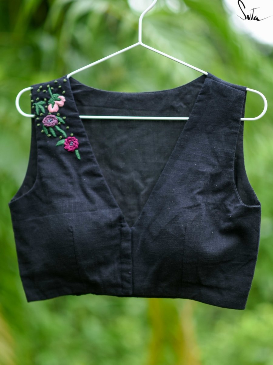 Remembering The Great Auk (Blouse) - suta.in