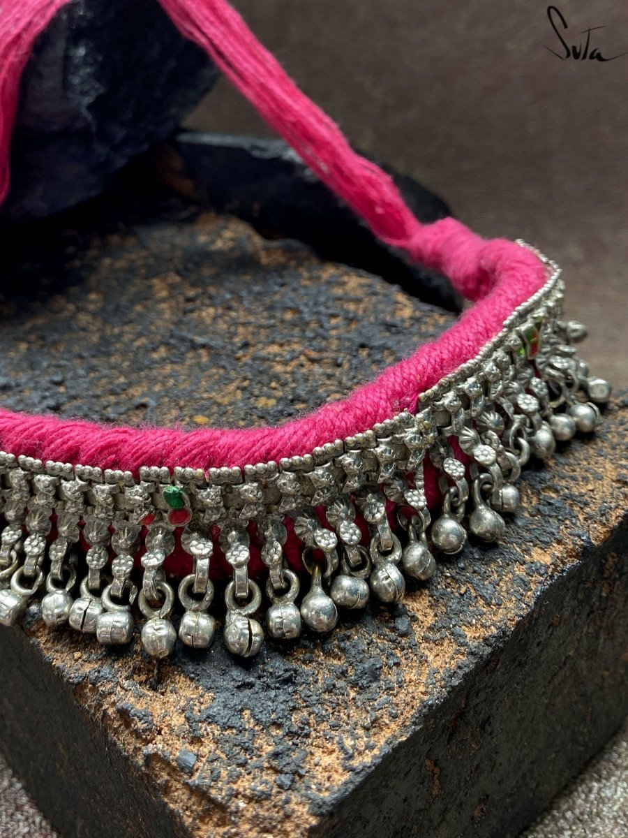 Azeema (Neckpiece) - suta