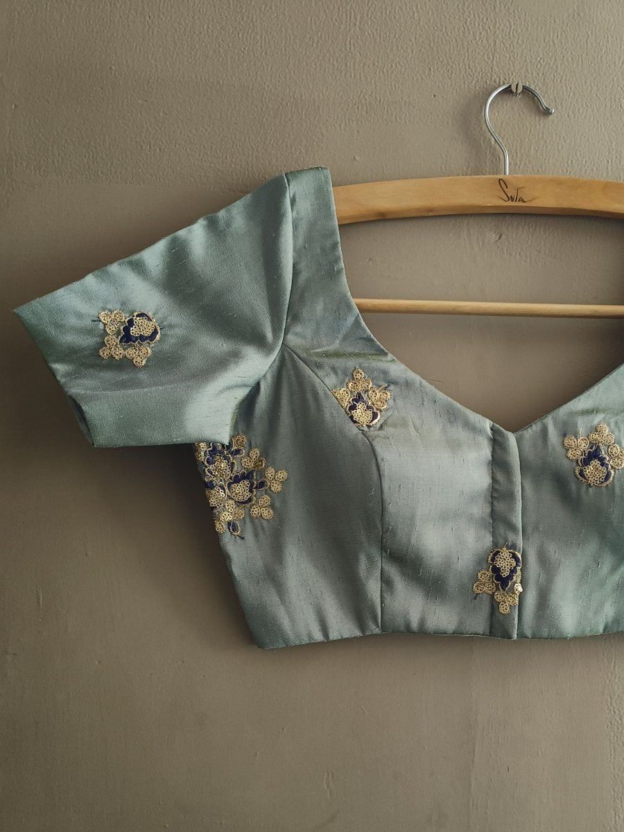 Blossoming Dawn (Blouse) - suta.in