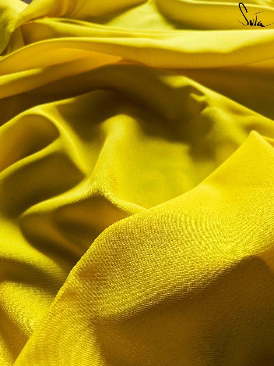 Dreaming of yellow - suta
