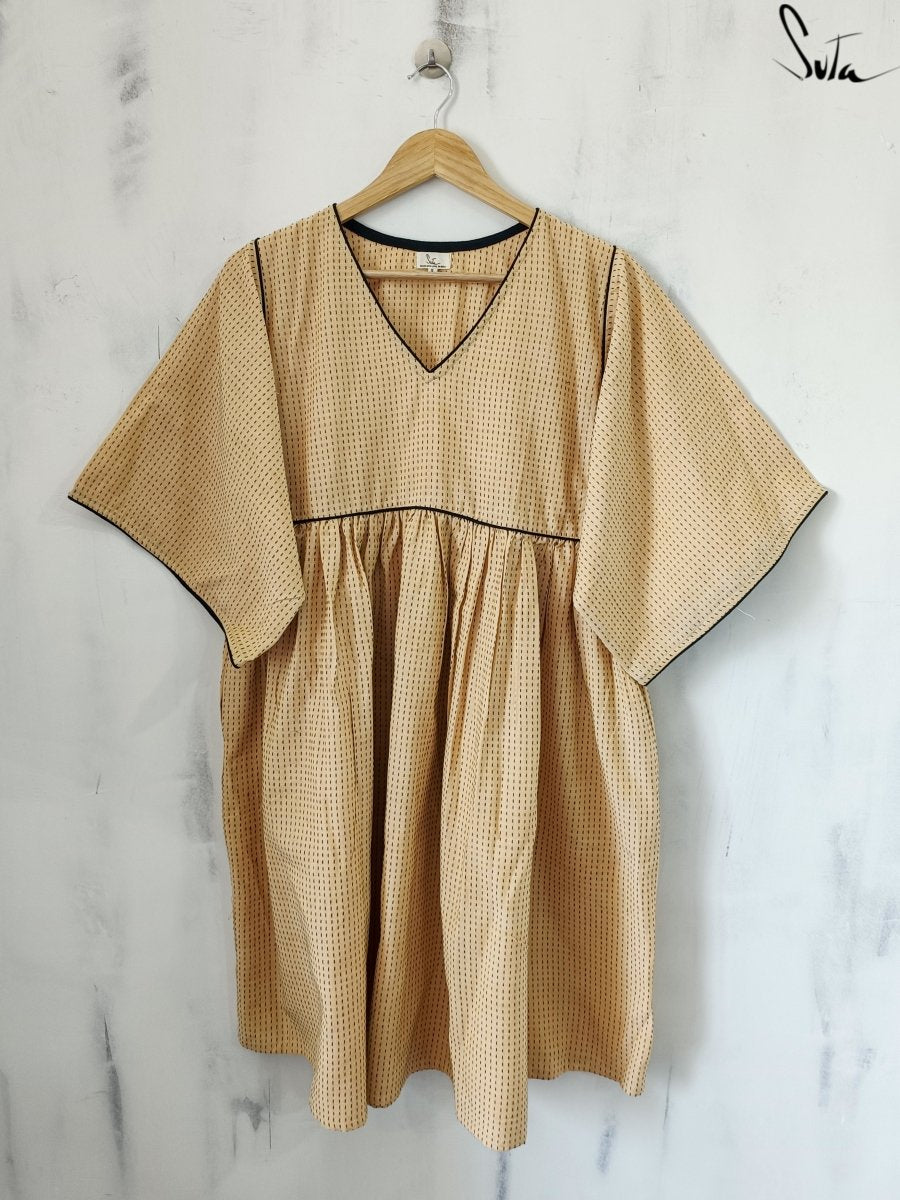 Dusted in Sandal - suta