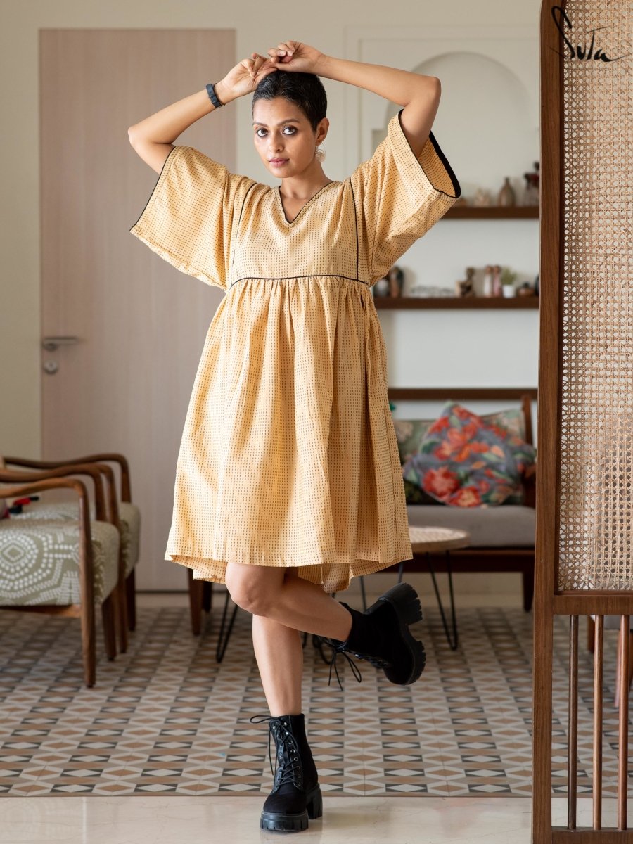 Dusted in Sandal - suta