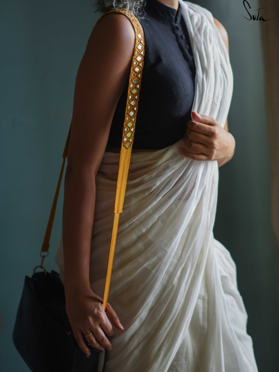 Gauri Rekha (Camera Belt) - suta.in