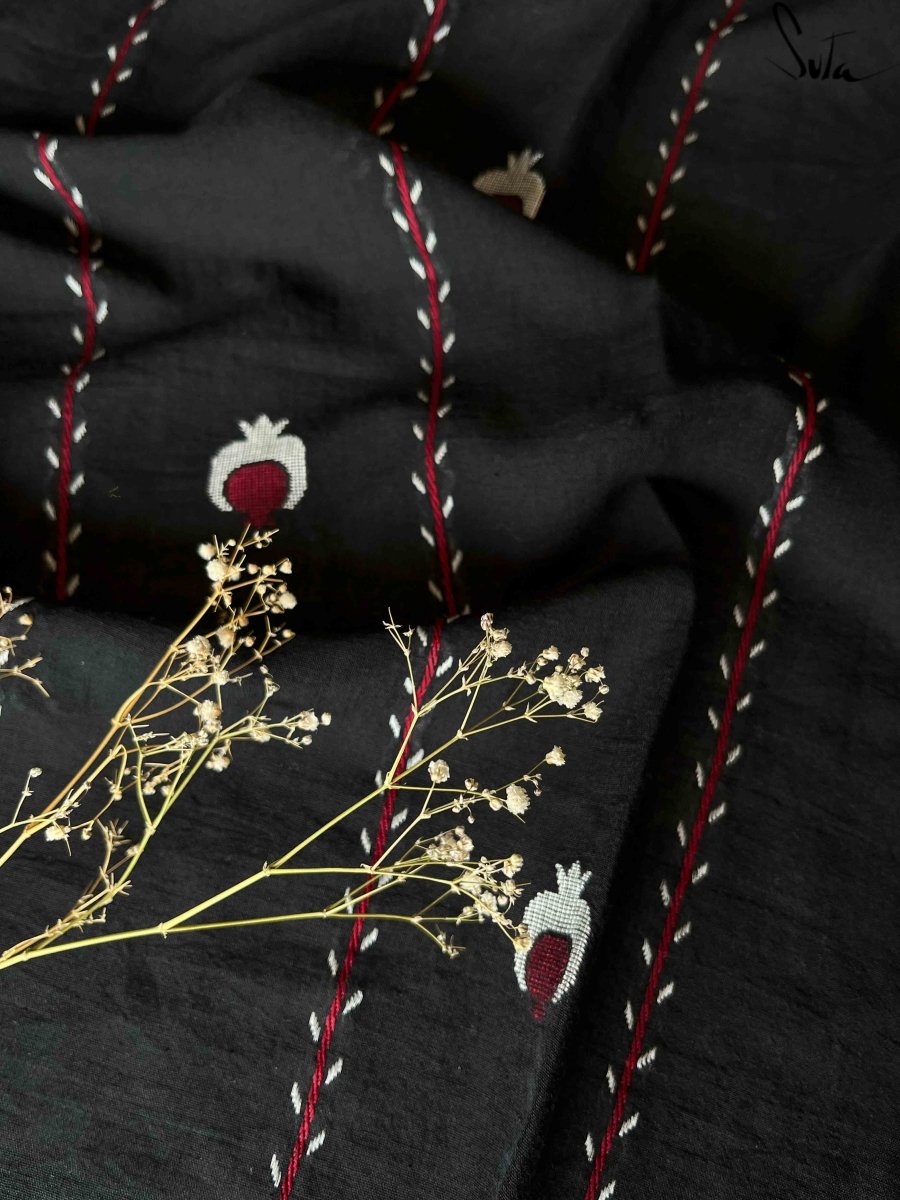 Kaala Anaar (Fabric) - suta.in