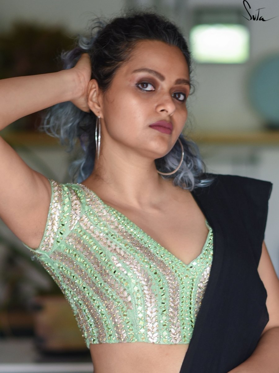 Komal Lakeer (Blouse) - suta.in