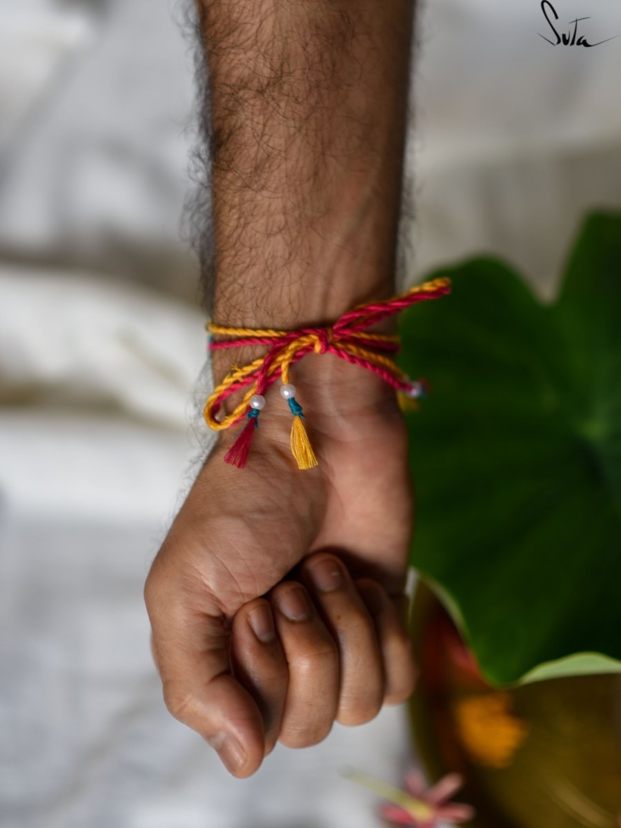 Meri Aankhon ka Taara (Rakhi) - suta.in