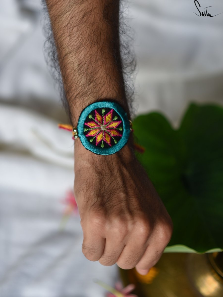 Meri Aankhon ka Taara (Rakhi) - suta.in