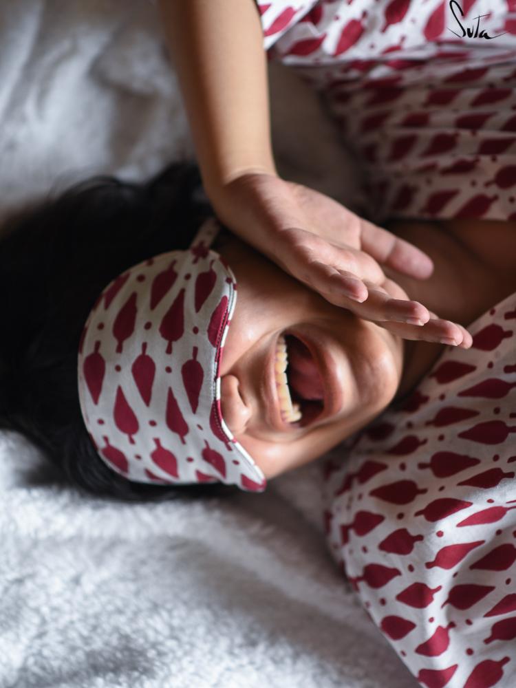 Nostalgia (Eye Mask) - suta.in