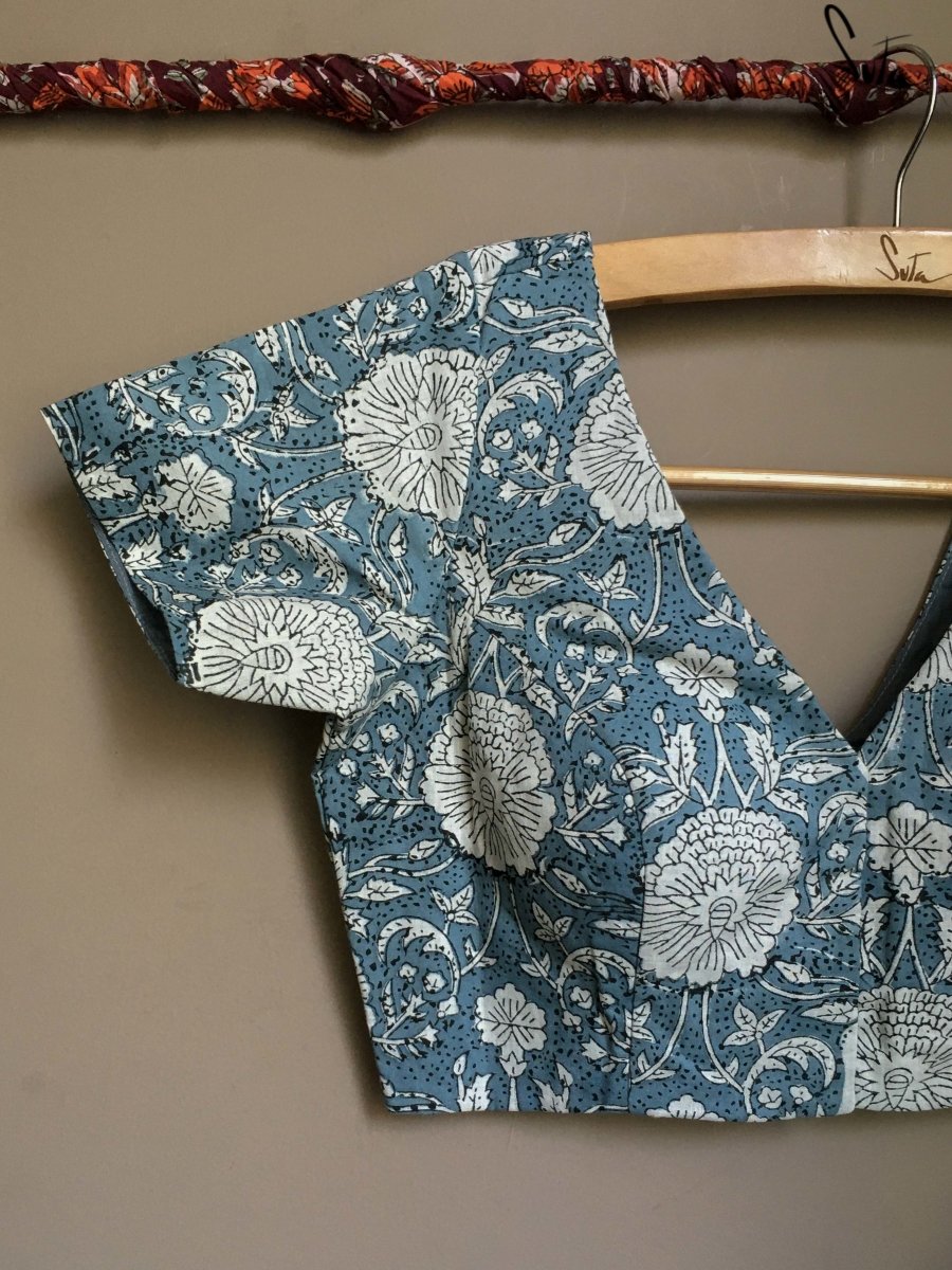 Of Withering Dewy Leaves (Blouse) - suta.in