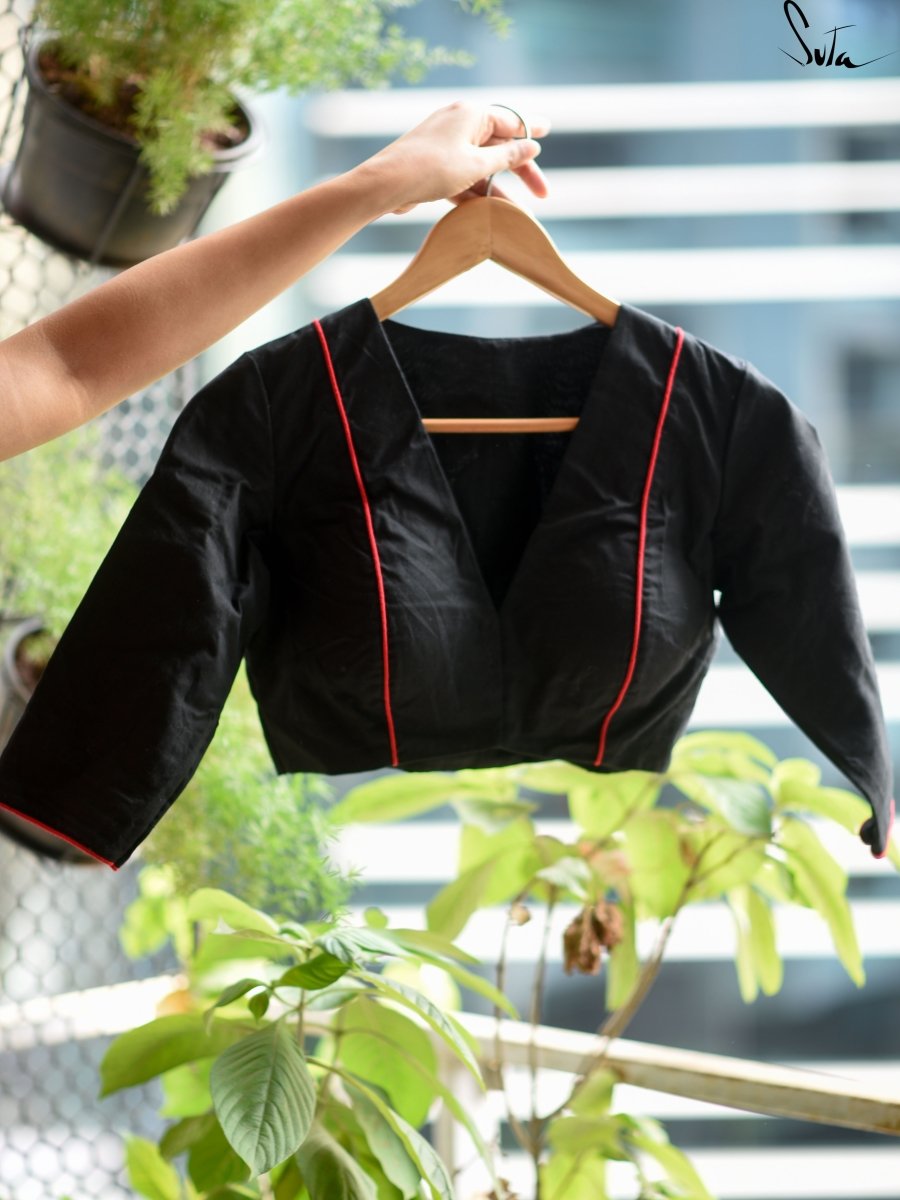 Passionate Scorpio ( Blouse ) - suta.in