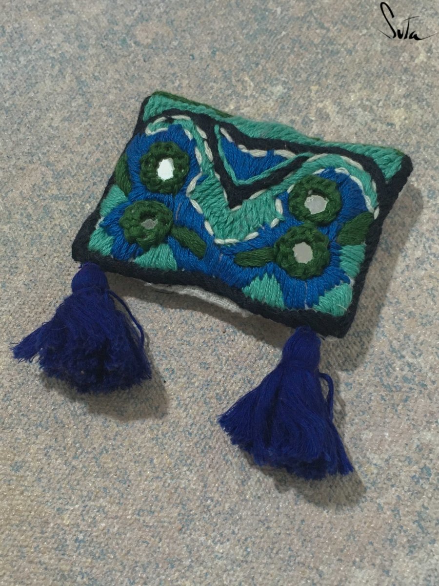 Samundar Ki parchaai (Brooch) - suta.in