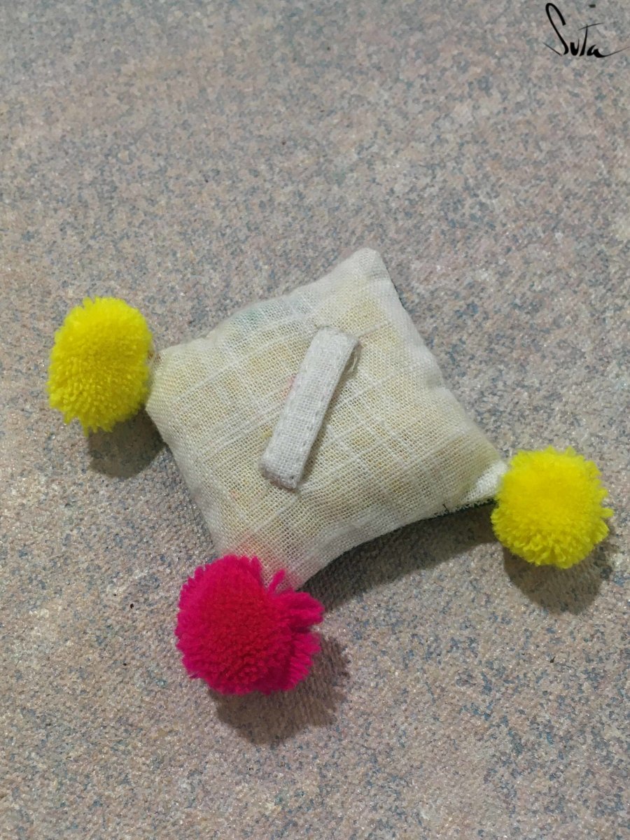 Sassy (Brooch) - suta.in