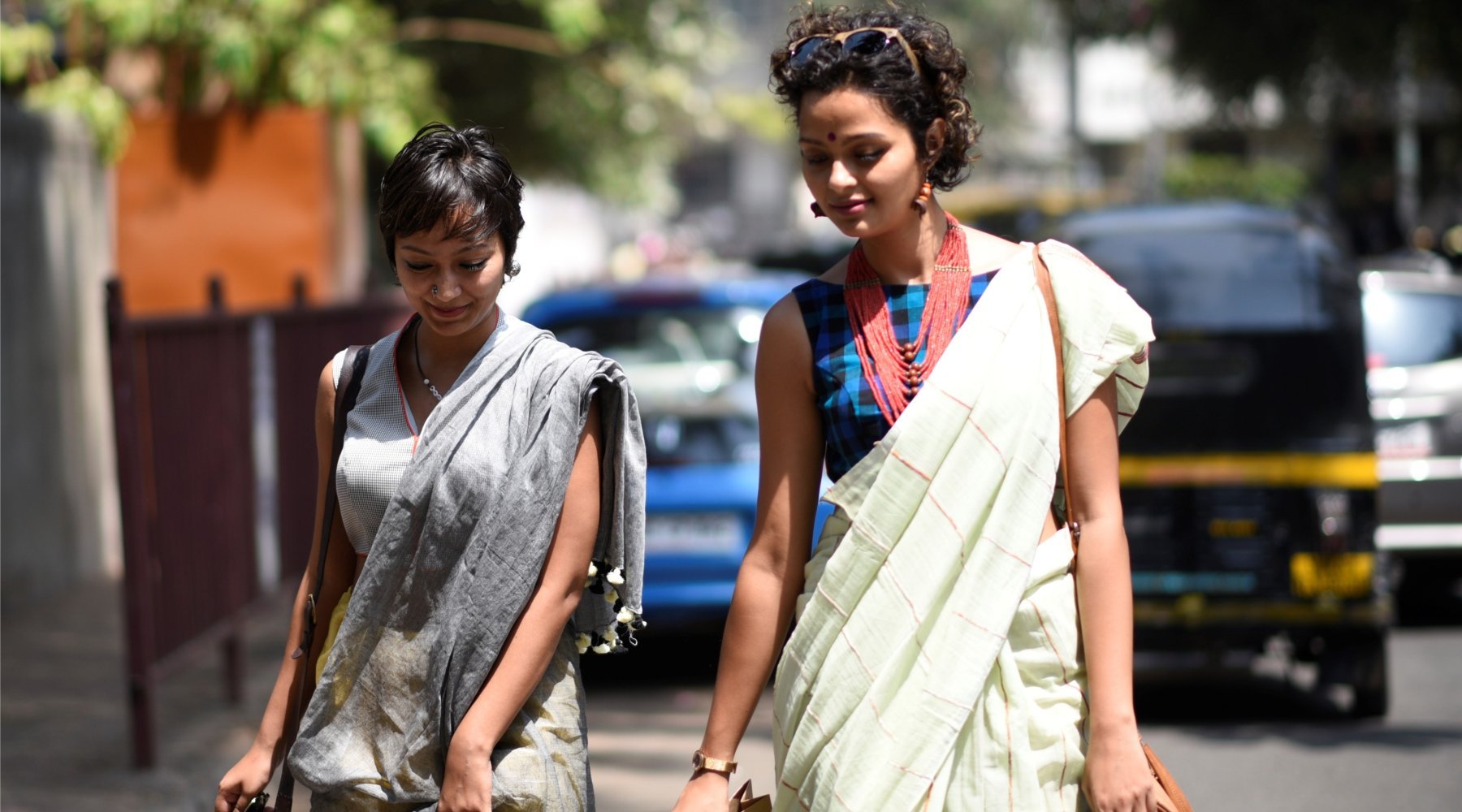 What Are The Different Saree Draping Styles Of Asia? | by Georgie Hawthorne  | Medium