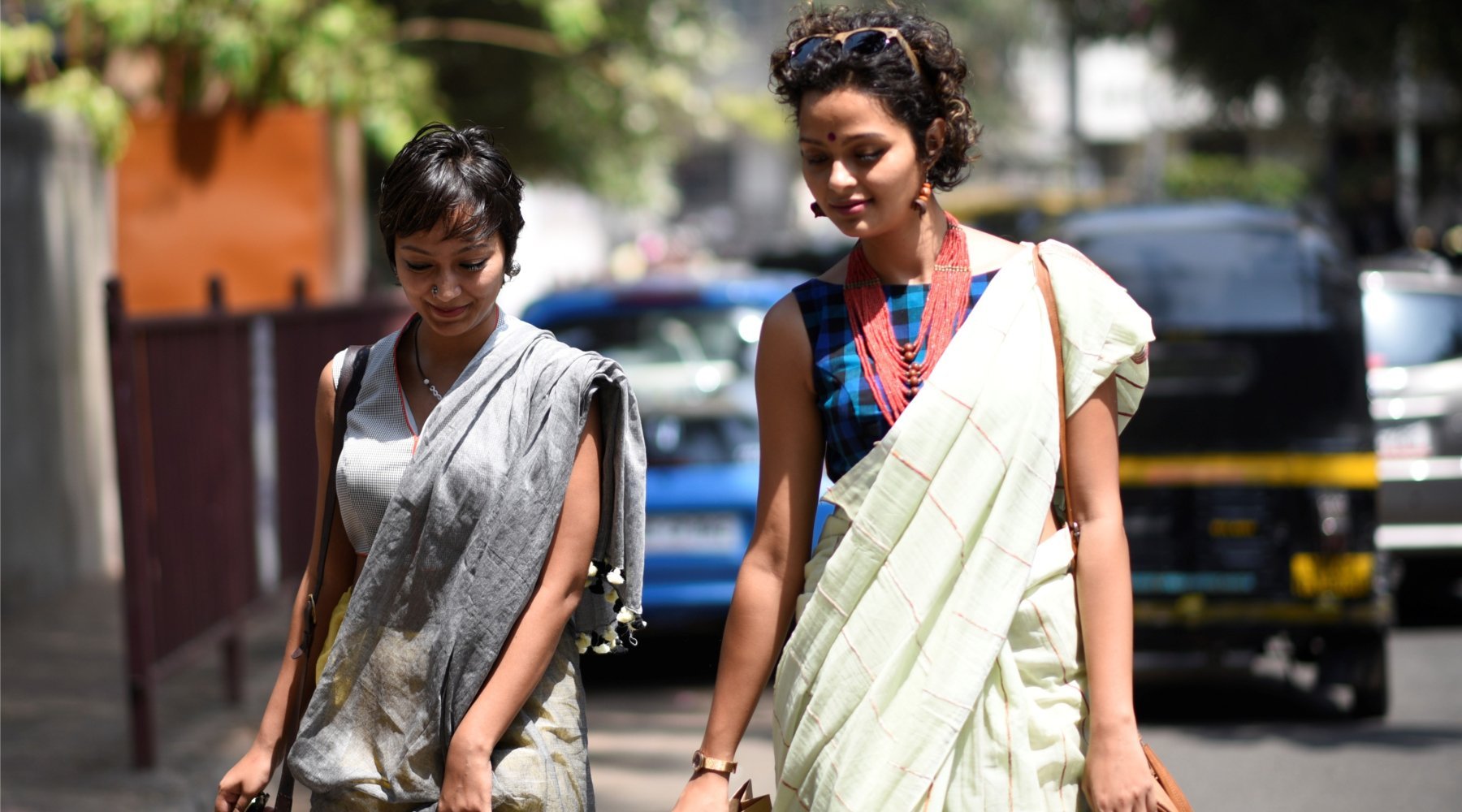 Draping  Styles (The non-judgemental sari) - suta
