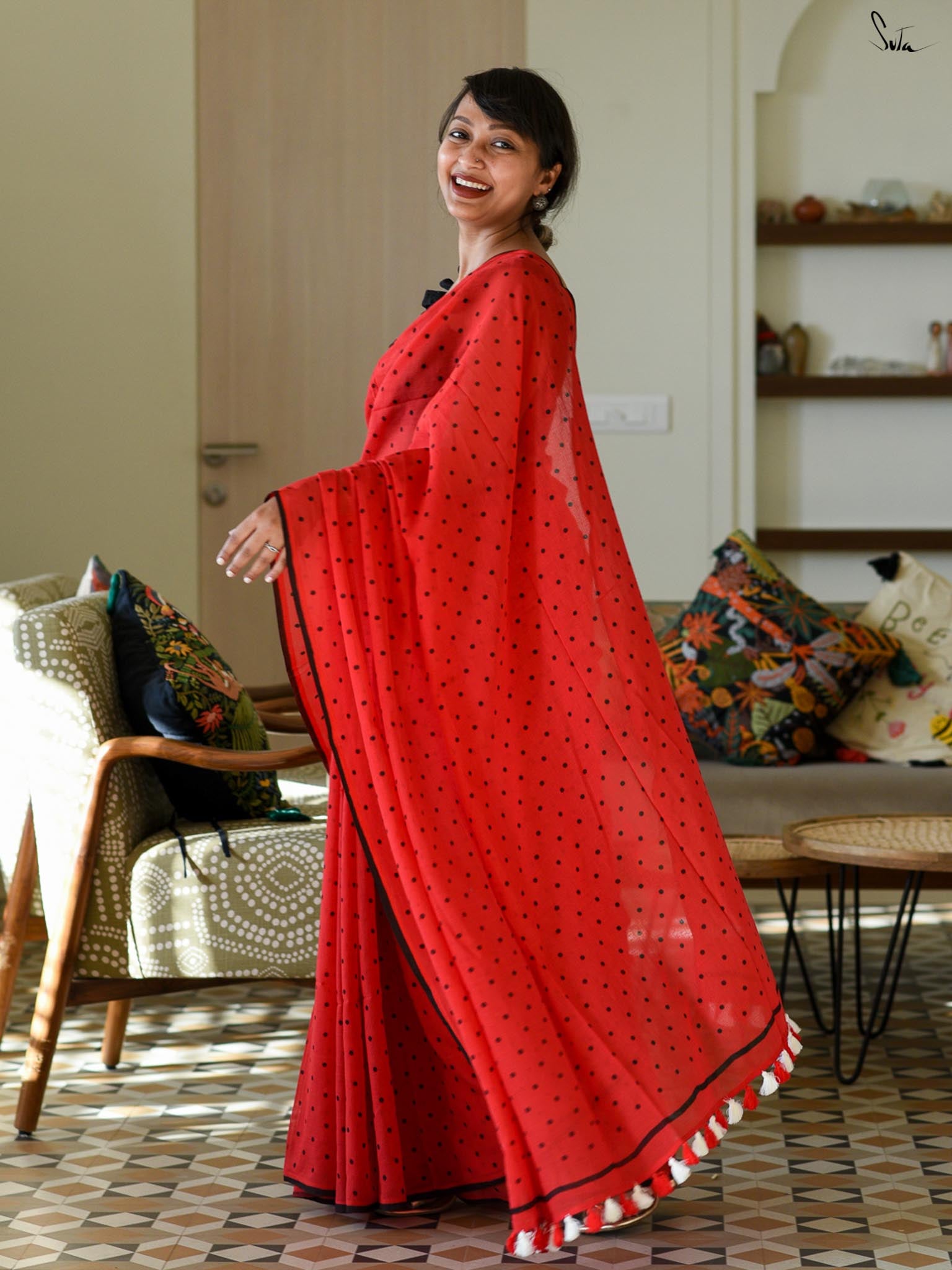 Hibiscus Polka Saree