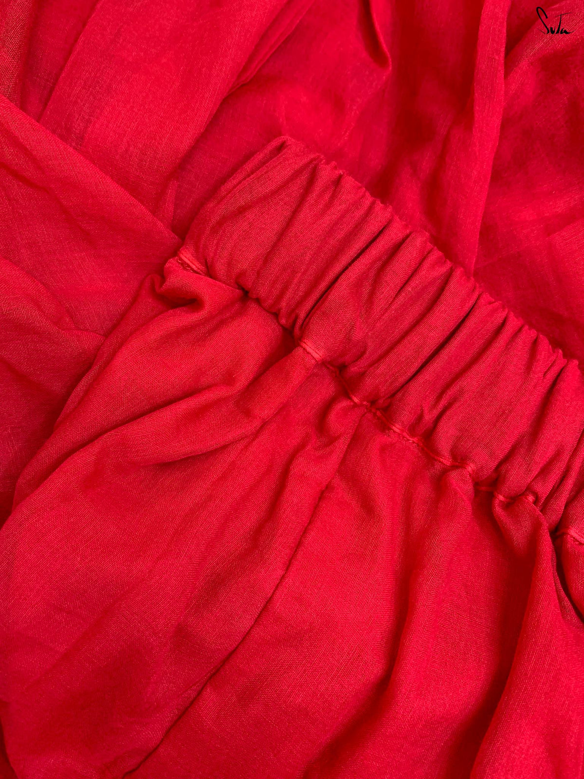 Red Red and More Red - FS - RTW