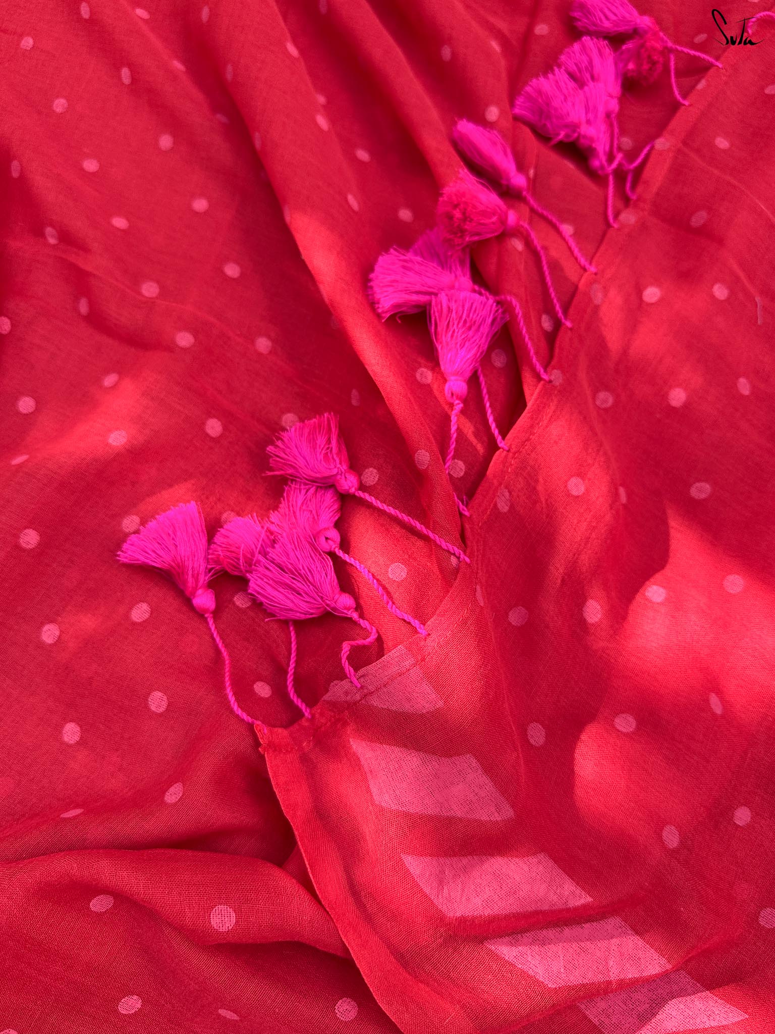 Cerise Weave