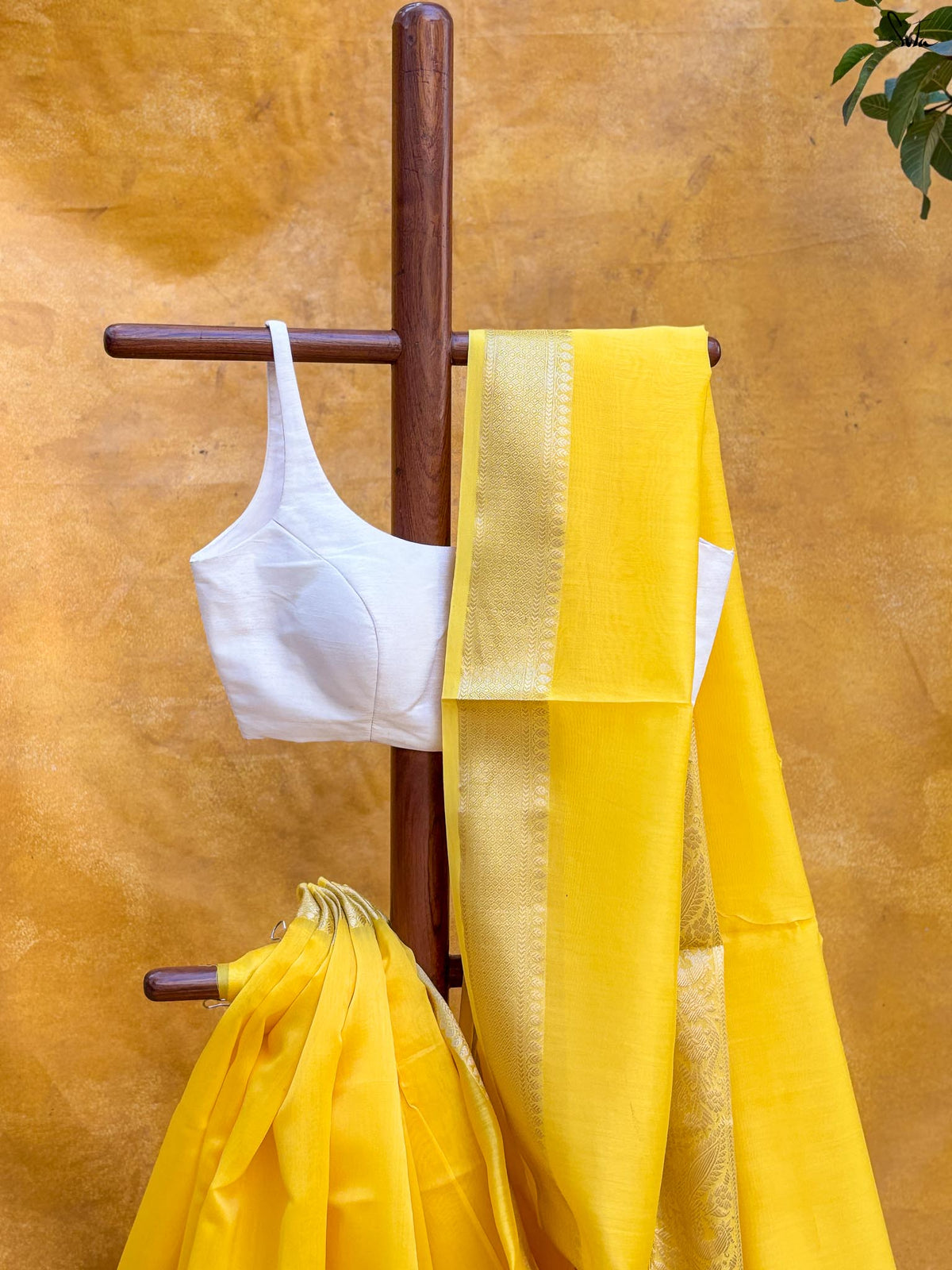 Haldi Gajra