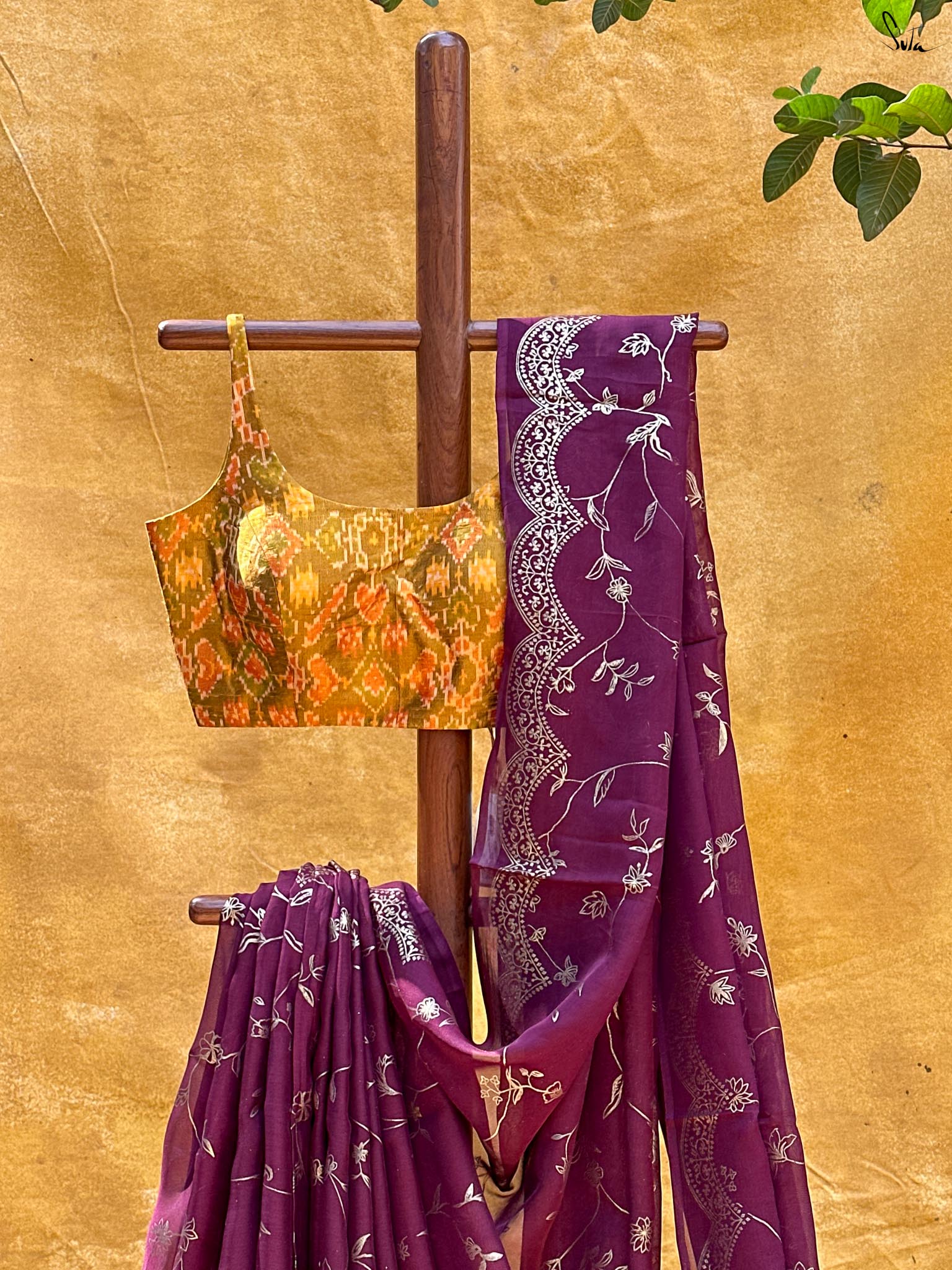 Raktima Resham