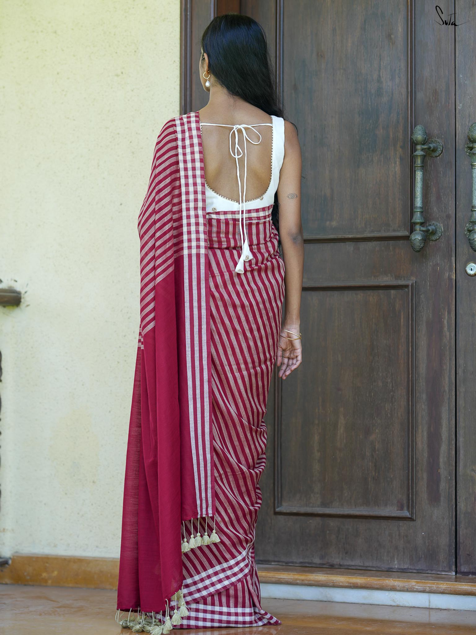 Aakriti Ke Alfaaz Saree