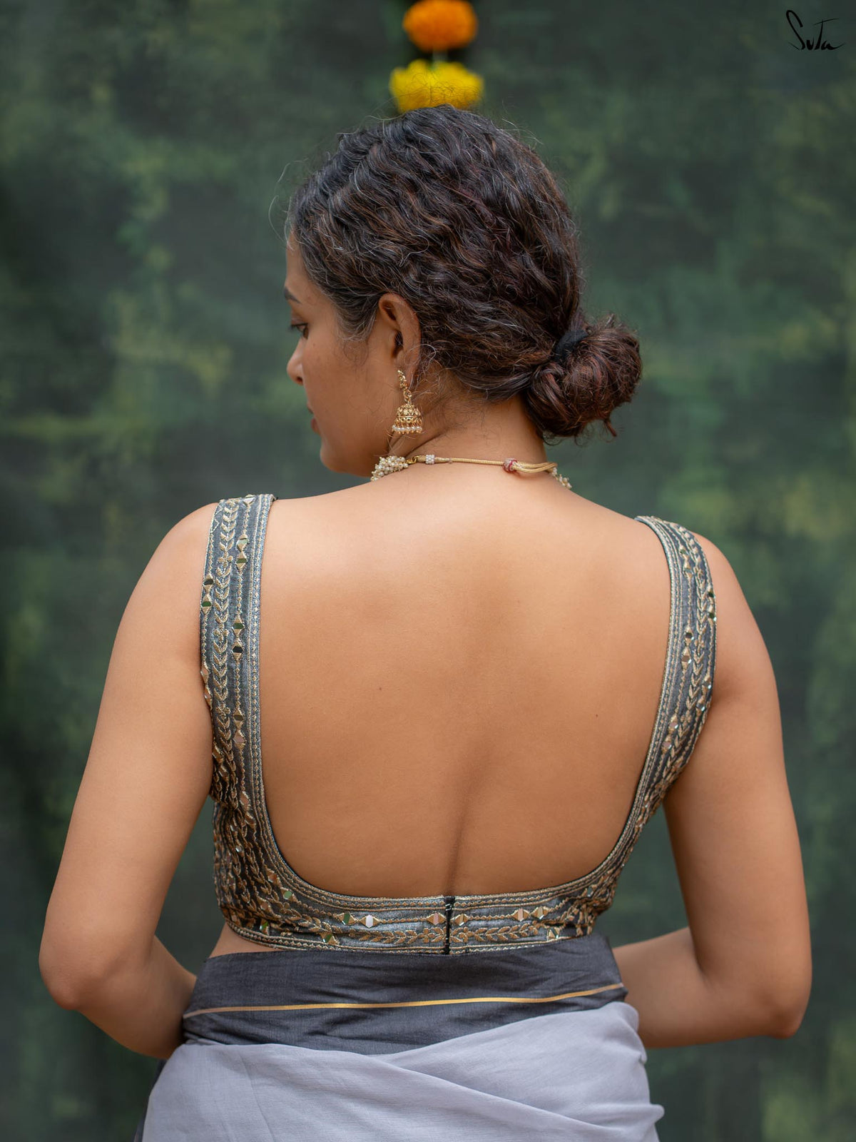 Chandi Rojonigandha