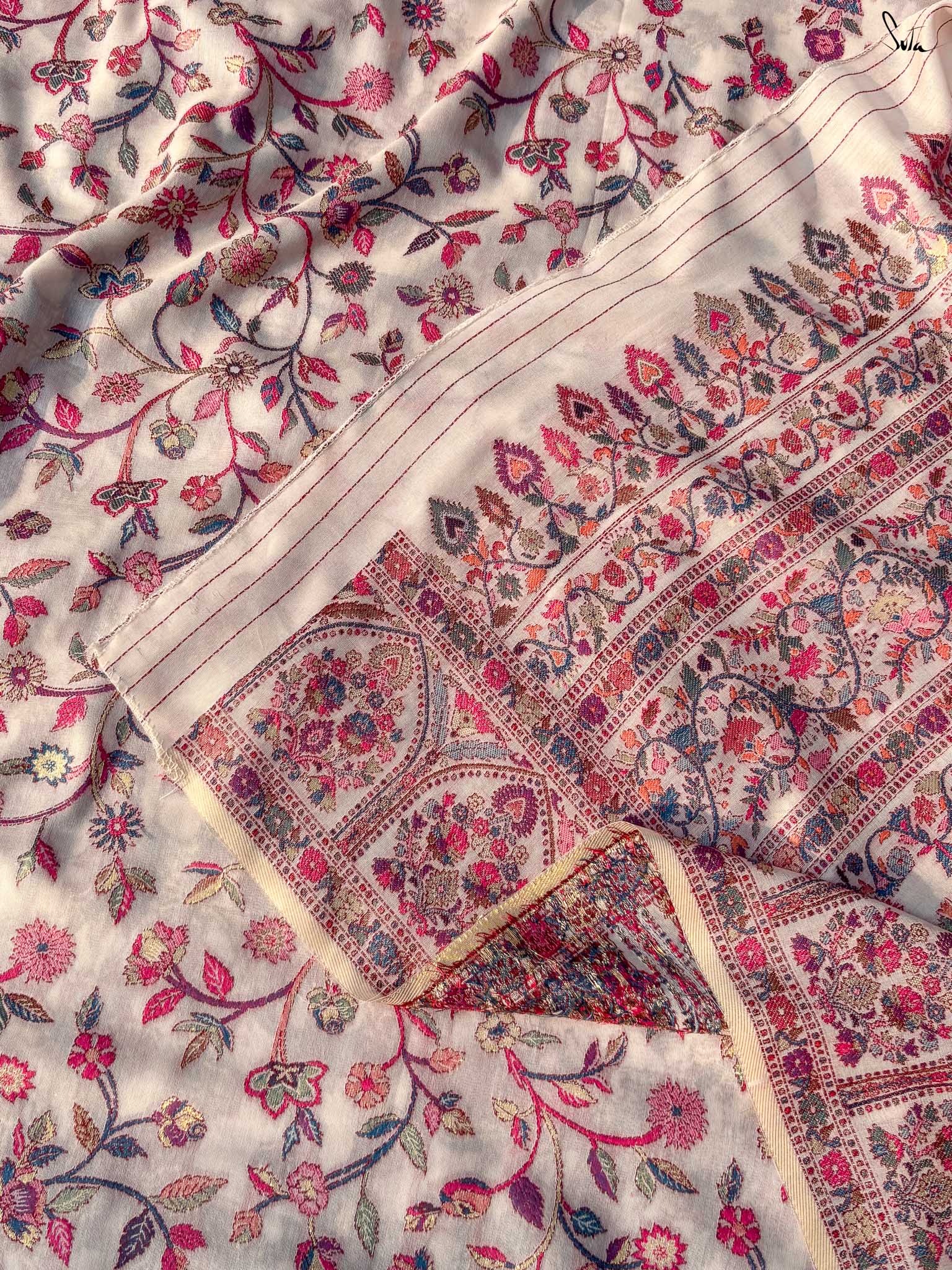 Chinar Pashm Multicolour Woolen Saree