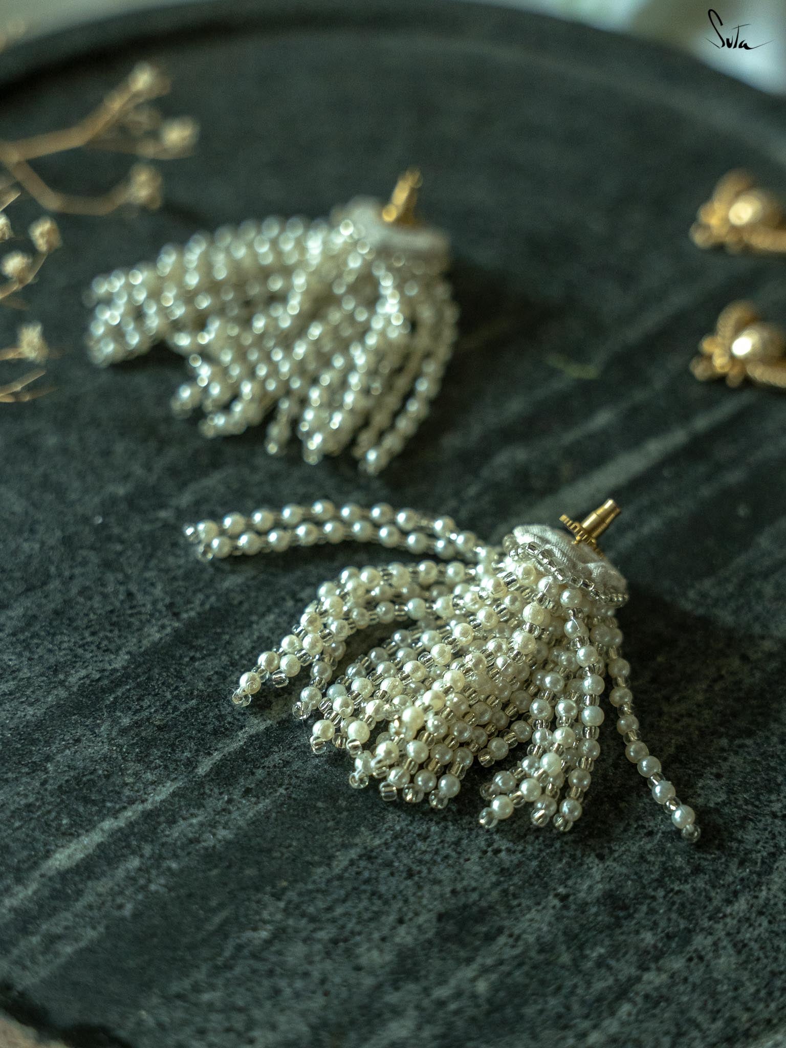 Ash Pearls