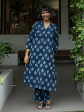 Neel Ikat