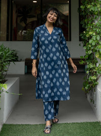 Neel Ikat