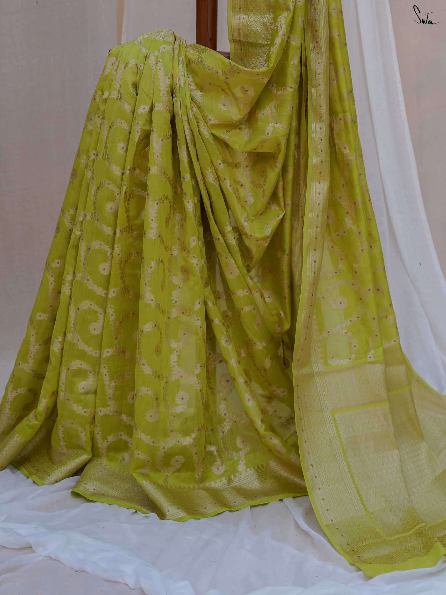 Swarangi Green Banarasi Saree