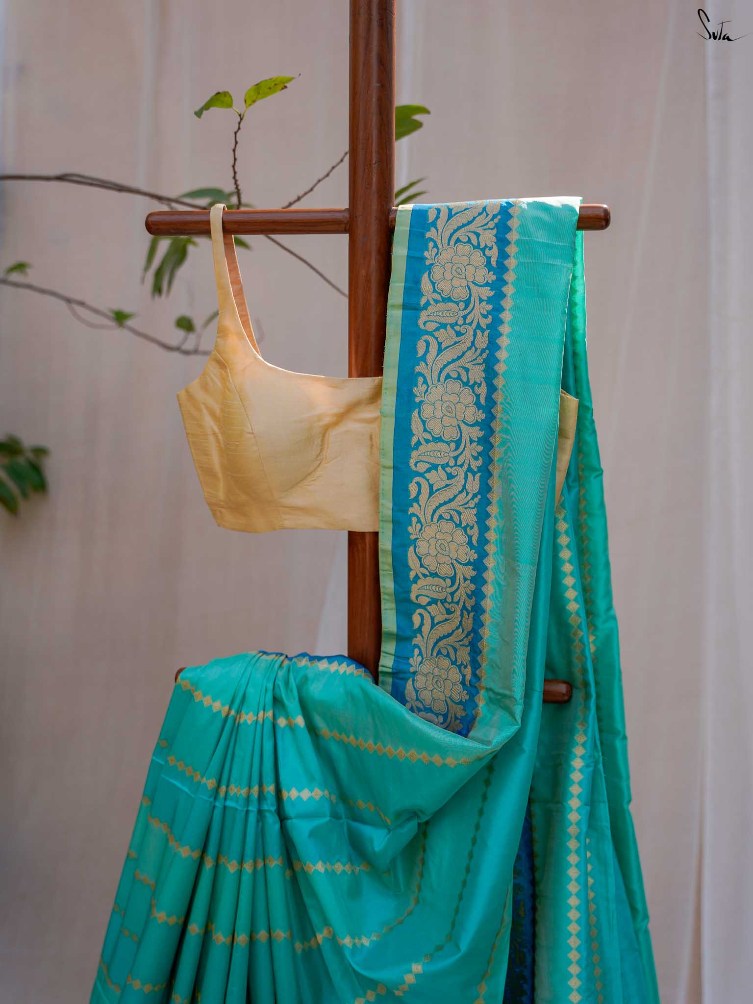 Manikarnika Mint Banarasi Saree
