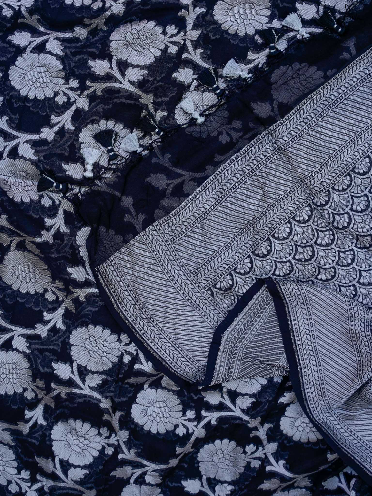 Beparvah Black Banarasi saree