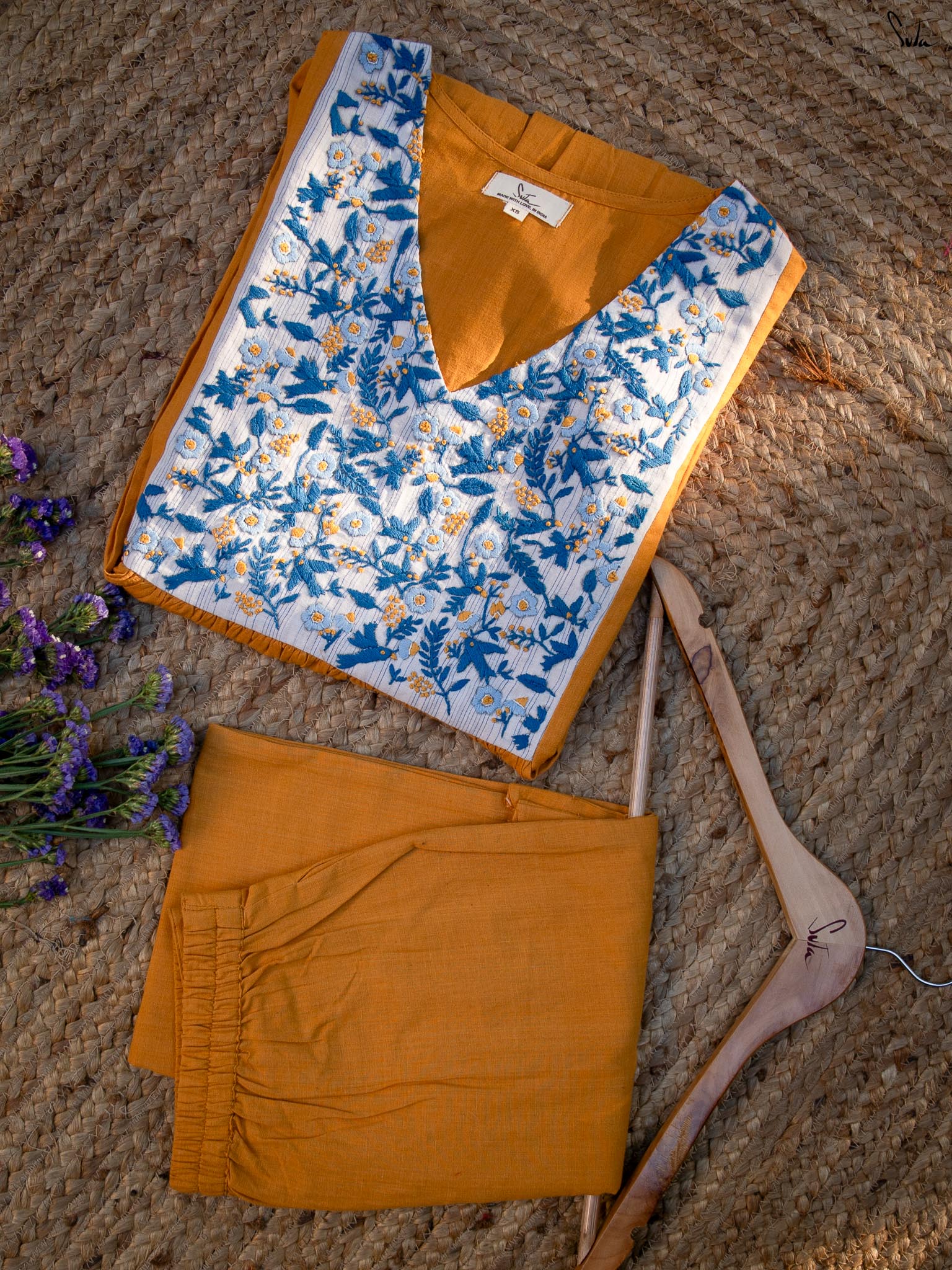 Alochuri (Kurta Set)