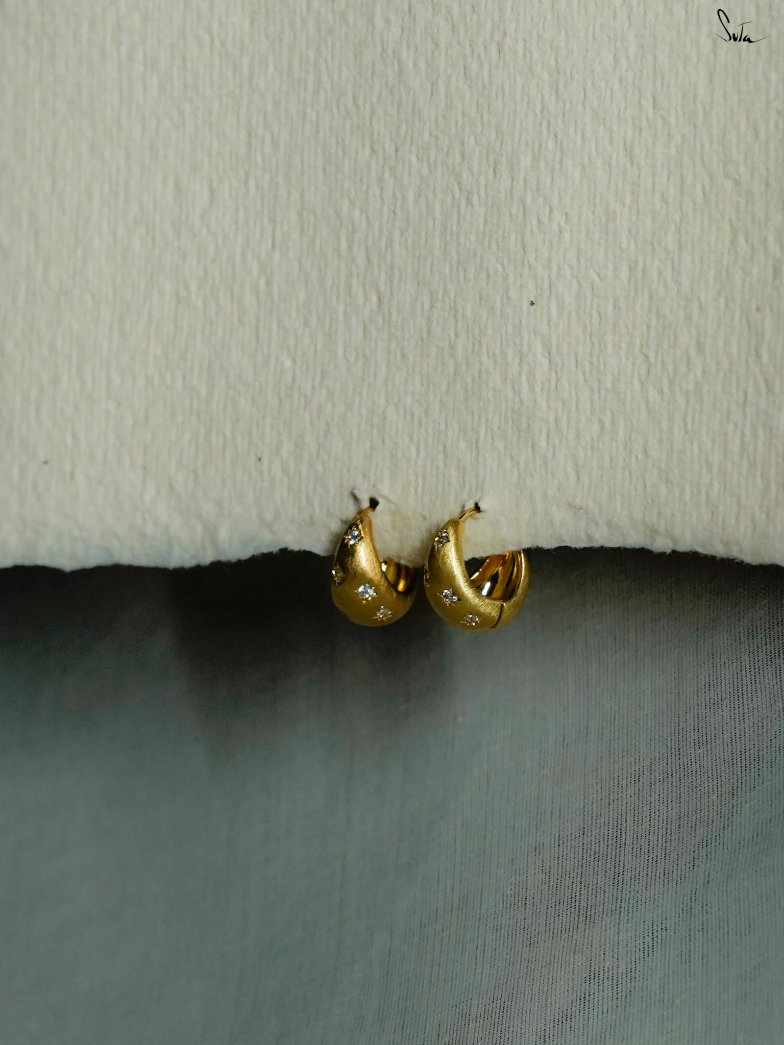 Golden hug