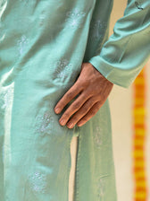 Minty Se Masti (Kurta)