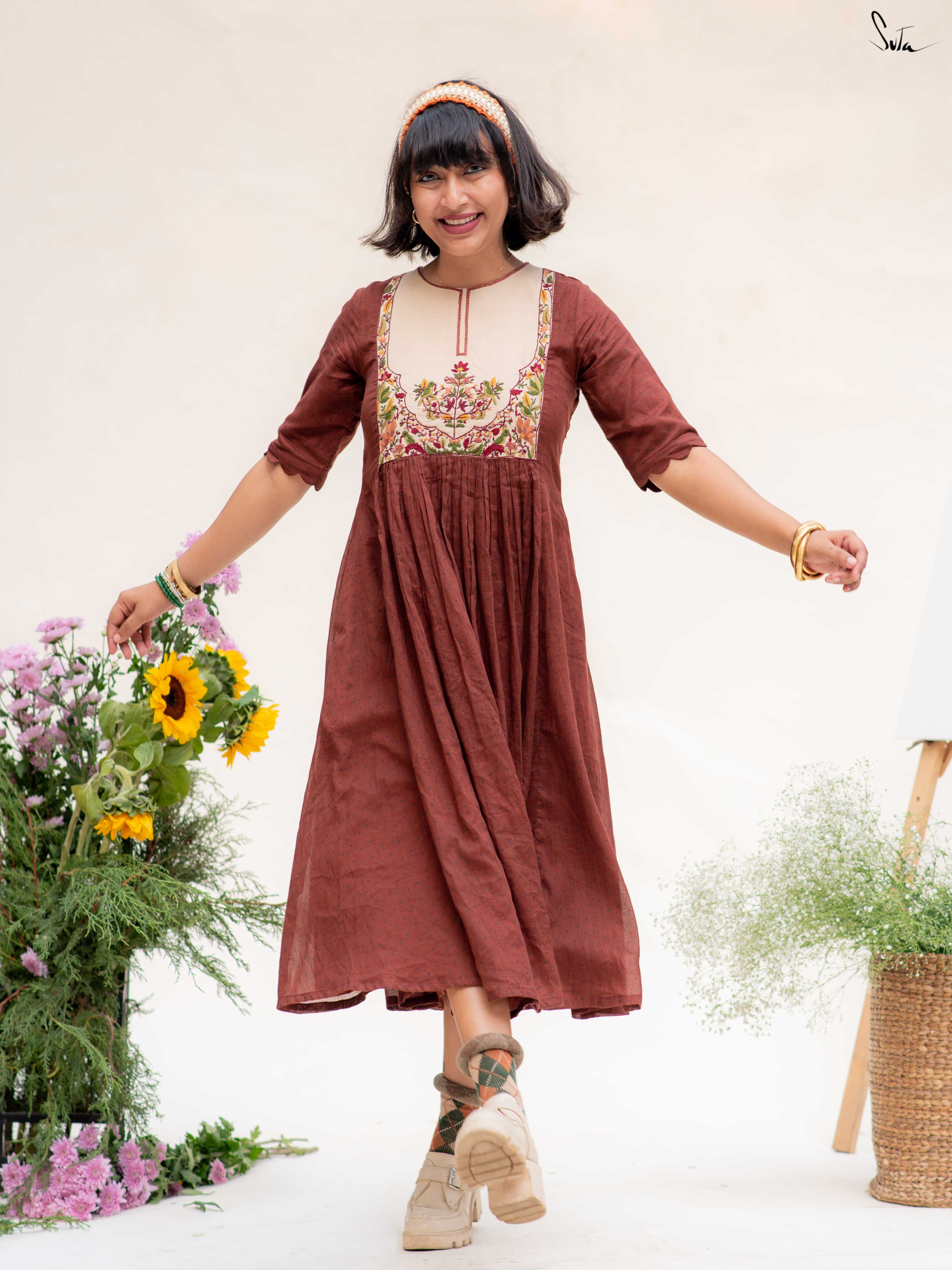 Kathchhaya (Dress)