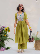 Jhora Pata (Kurta Set)