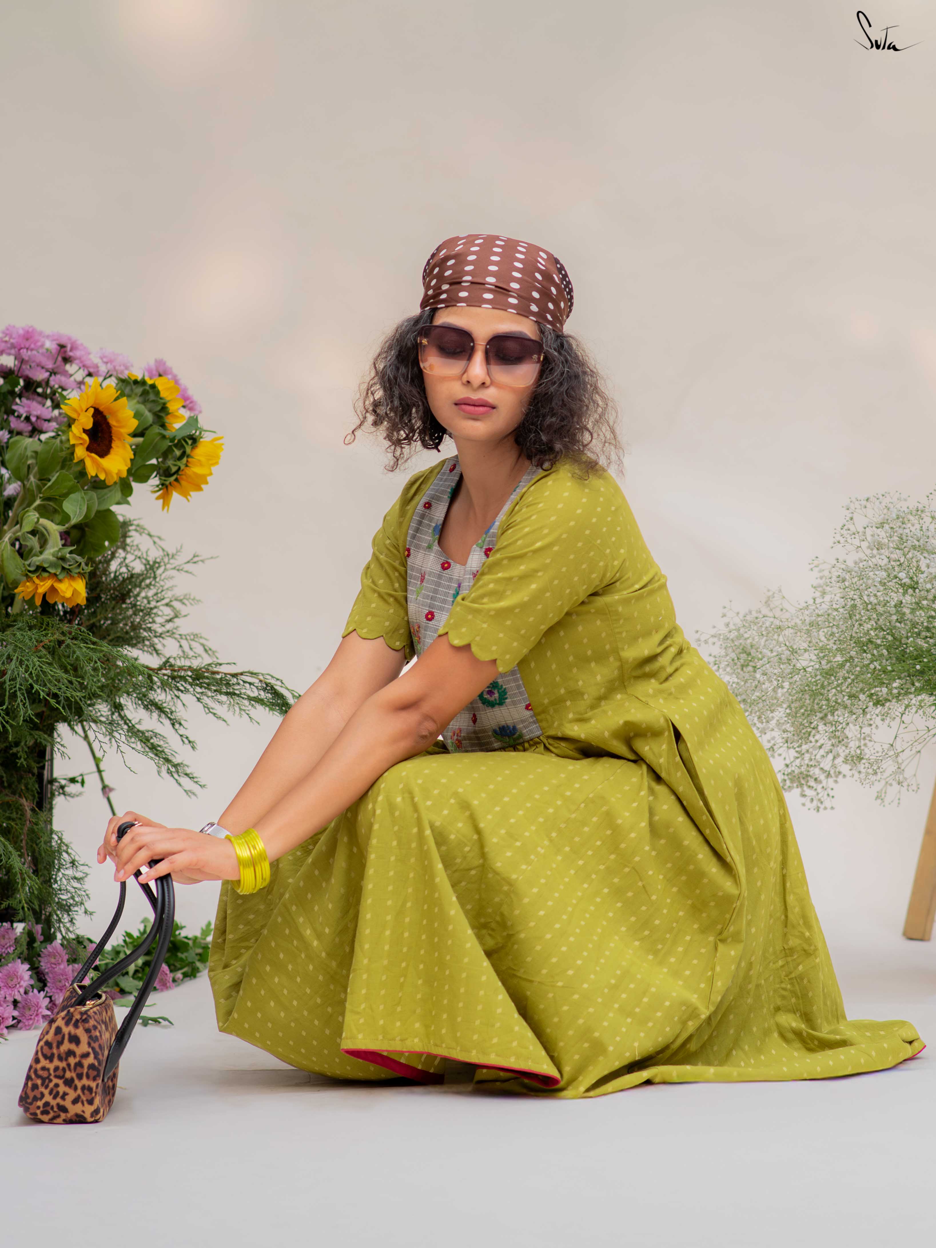 Jhora Pata (Kurta Set)